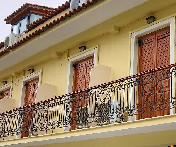 Castri Hotell Delphi