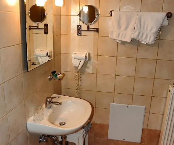 καστρί 2* Δελφοί