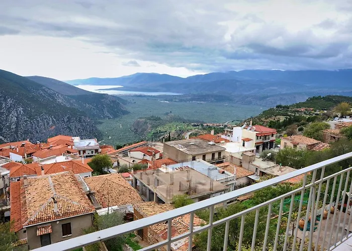 Castri Hotell Delphi